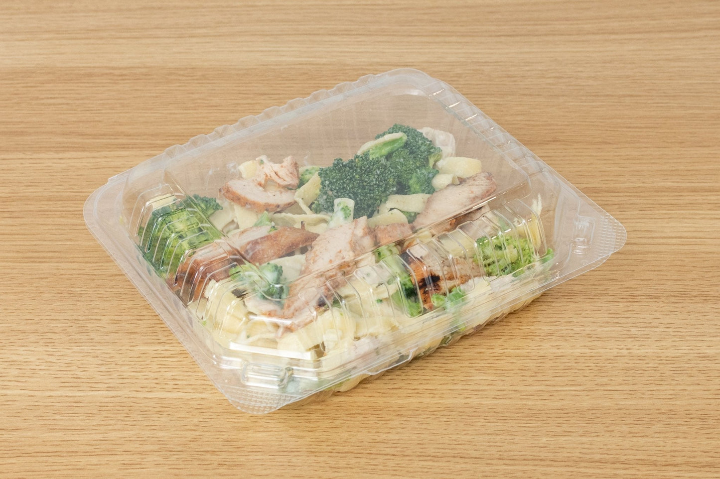 Clear Hinged PS Container, 9" x 9" 3in Tall, 200pc