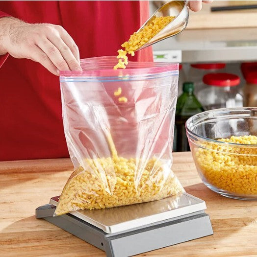 Watson Distributing 10-9/16" x 10-3/4" 1 Gallon Storage Bag With Double Zipper And Write-On Label - 250/Case