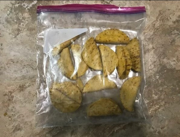 Watson Distributing 10-9/16" x 10-3/4" 1 Gallon Storage Bag With Double Zipper And Write-On Label - 250/Case