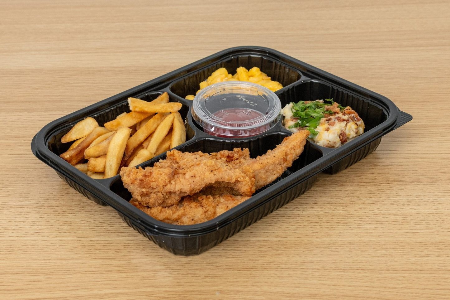 Two-Piece Microwaveable Black Tray with Translucent Lid 10.5" x 8", 5-Compartment, 100 Sets